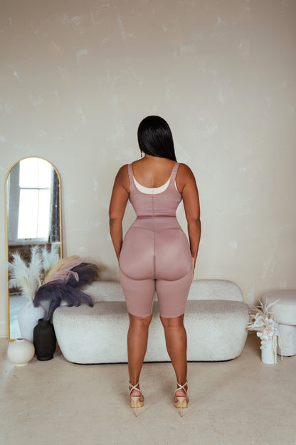 HOURGLASS SCULPTING BODYSUIT