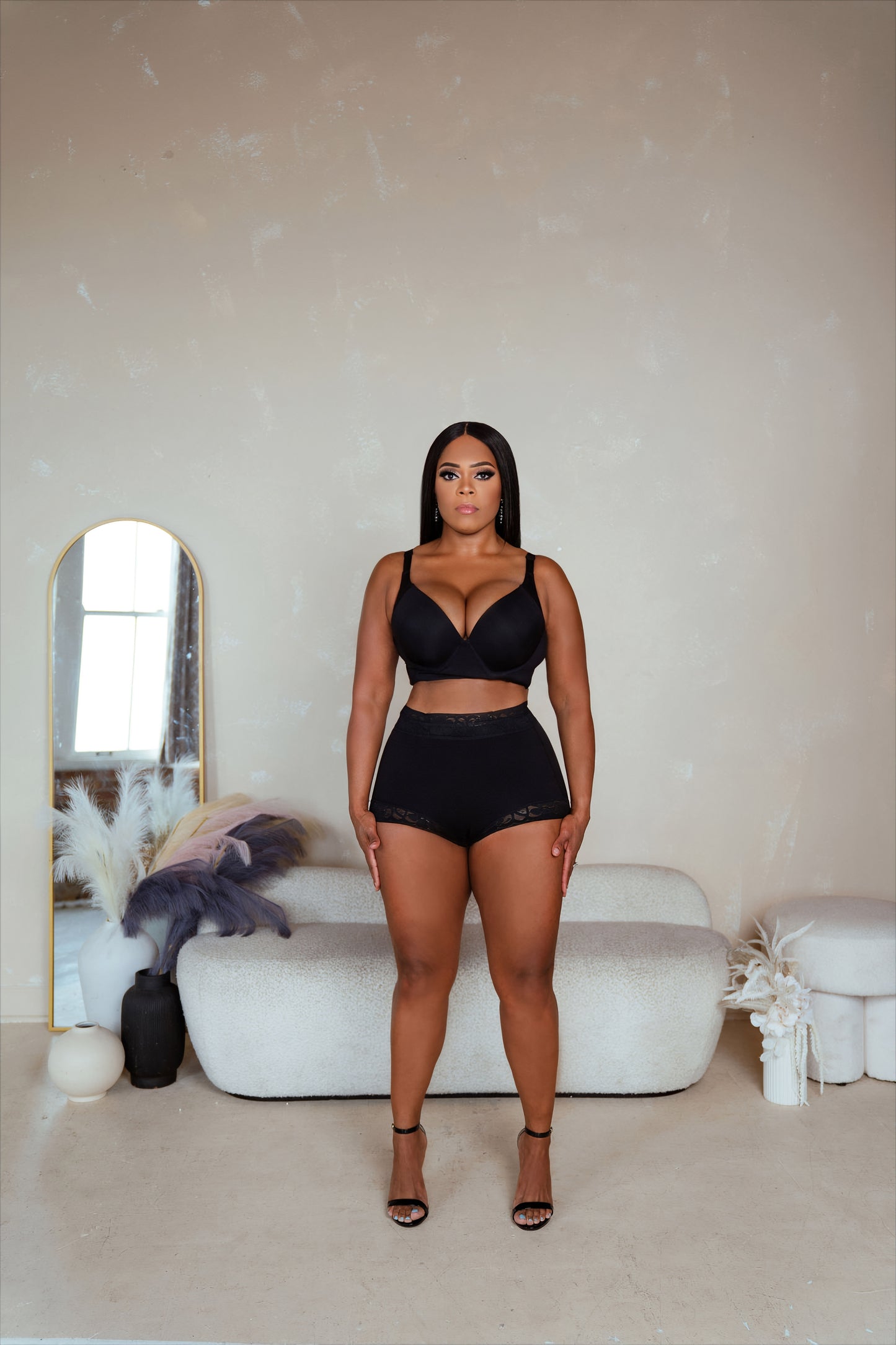 LACE TUMMY COMPRESSION BUTT LIFT BRIEFS