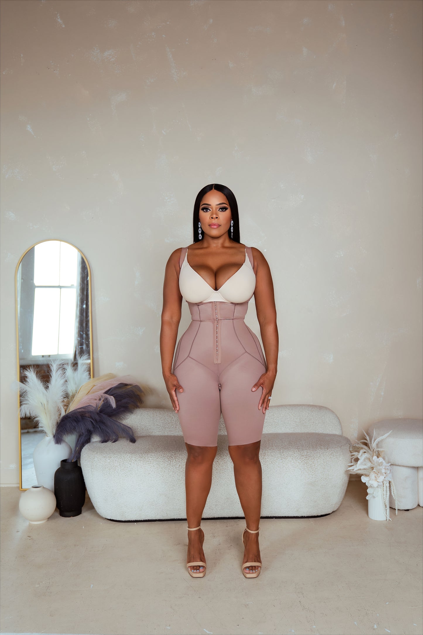 HOURGLASS SCULPTING BODYSUIT